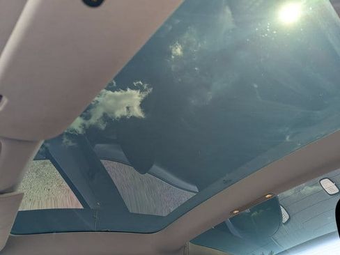 Used 2018 Tesla Model 3 Long Range RWD image 33