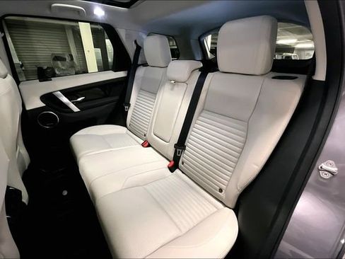 Certified 2025 Land Rover Discovery Sport S image 17