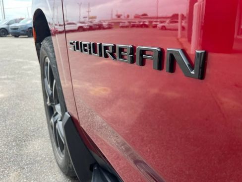 Used 2024 Chevrolet Suburban RST w/ Luxury Package AWD/4WD image 12