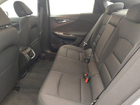 Used 2024 Chevrolet Malibu LT FWD image 18