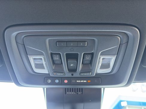 Used 2026 Chevrolet Silverado 1500 ZR2 AWD/4WD image 17