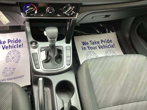 Used 2022 Kia Seltos LX image 25