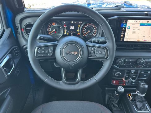 New 2026 Jeep Wrangler Unlimited Rubicon image 15