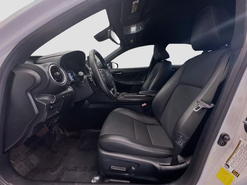 Used 2021 Lexus IS 300 w/ Accessory Package RWD image 13
