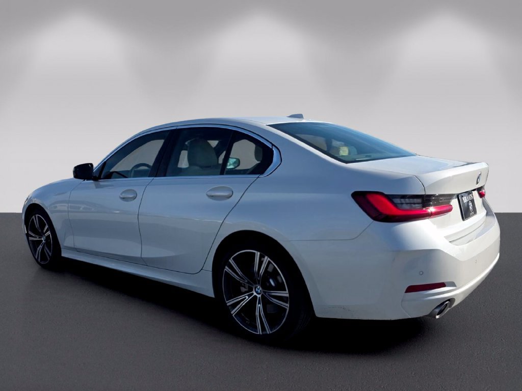 Certified 2024 BMW 330i Sedan w/ Convenience Package RWD image 6