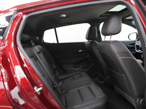 Used 2024 Buick Envista Avenir image 13