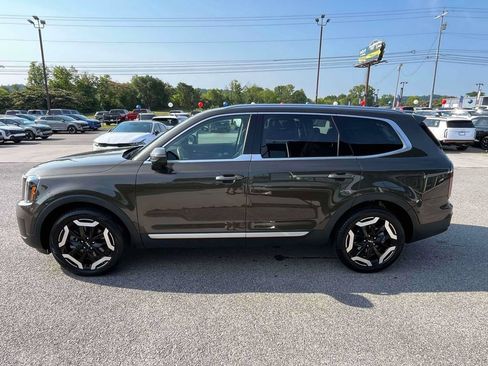 Used 2025 Kia Telluride EX FWD image 33