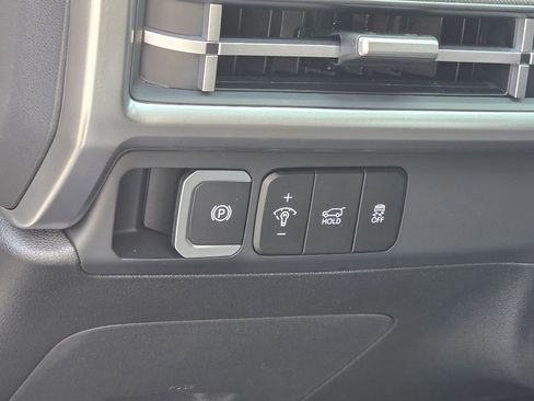 New 2026 Hyundai Santa Fe SE image 7