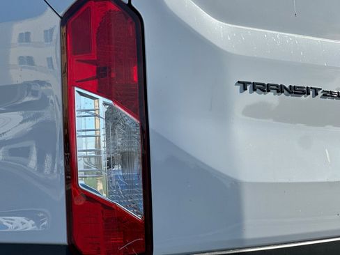 New 2026 Ford Transit 250 Low Roof image 31