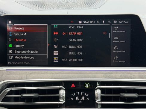 Used 2022 BMW X7 xDrive40i w/ M Sport Package AWD/4WD image 28