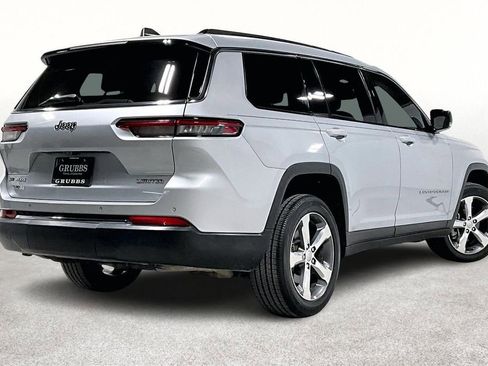 Used 2022 Jeep Grand Cherokee L Limited image 2