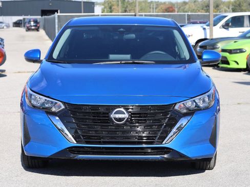 Used 2025 Nissan Sentra SV w/ All-Weather Package image 5