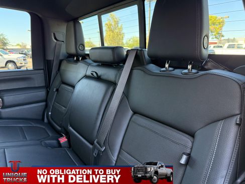 Used 2022 GMC Sierra 2500 Denali w/ Denali Ultimate Package image 24
