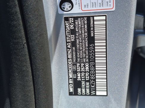 Used 2023 Mercedes-Benz E 350 4MATIC Sedan image 33