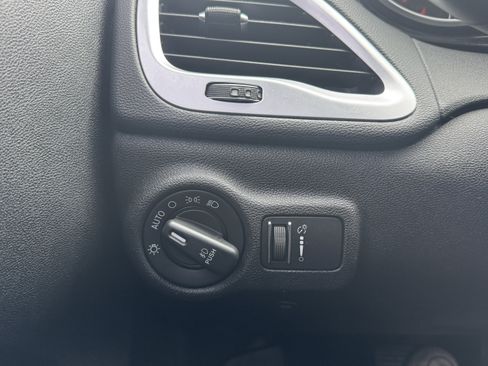 Used 2013 Dodge Dart SXT w/ SXT Special Edition Group image 30