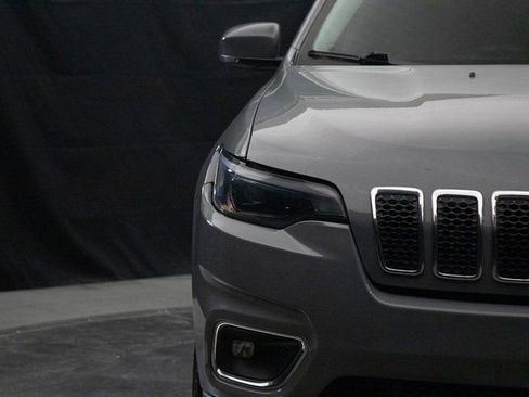 Used 2020 Jeep Cherokee Limited AWD/4WD image 6