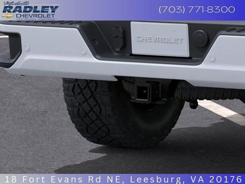 New 2026 Chevrolet Silverado 2500 ZR2 image 16