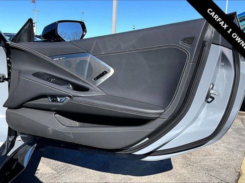 Used 2025 Chevrolet Corvette Z06 image 22