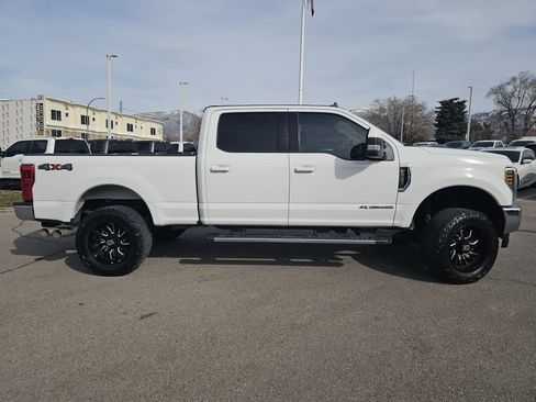 Certified 2019 Ford F250 Lariat w/ Lariat Value Package image 24