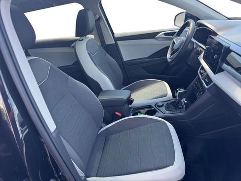 New 2026 Volkswagen Taos SE AWD/4WD image 21
