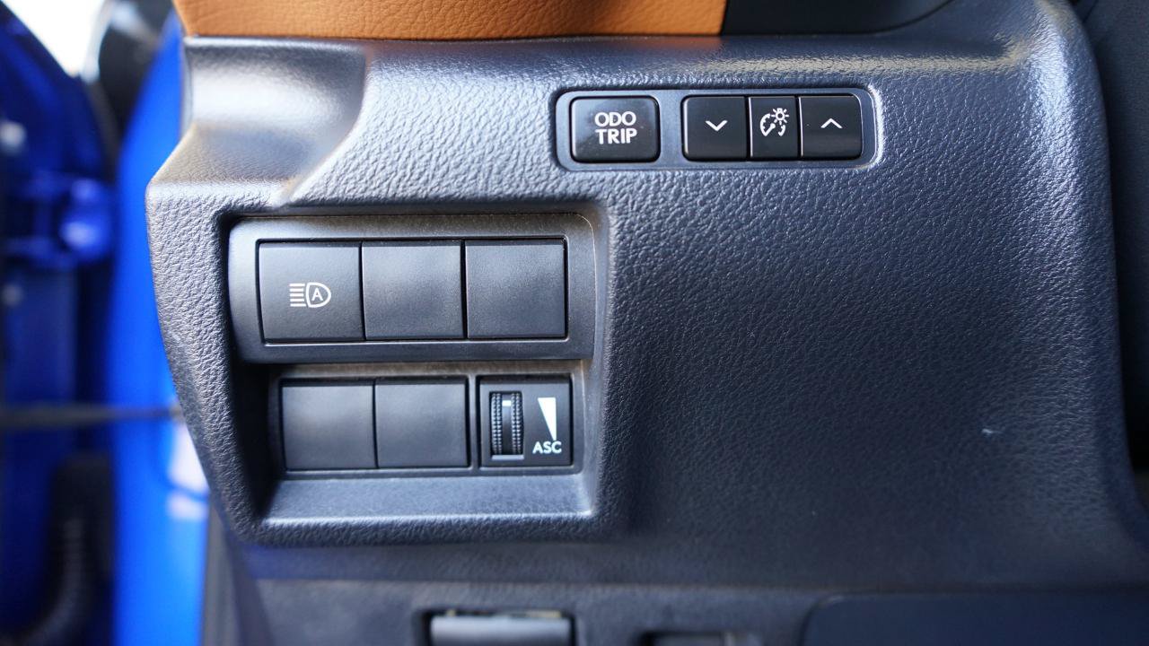 Used 2024 Lexus IS 350 F Sport RWD image 13