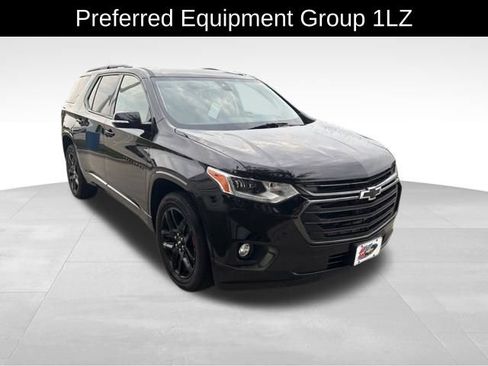 Used 2019 Chevrolet Traverse Premier w/ Redline Edition AWD/4WD image 4