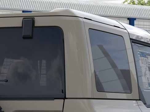 New 2026 Ford Bronco Outer Banks image 25