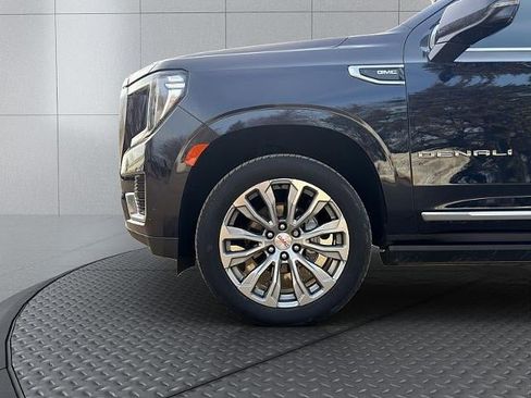 Used 2021 GMC Yukon Denali w/ Denali Ultimate Package image 10