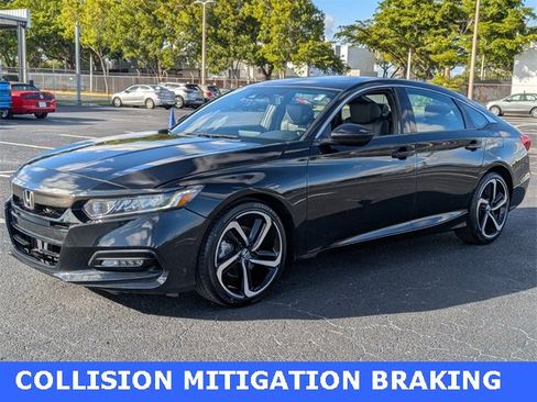 Used 2019 Honda Accord Sport image 3