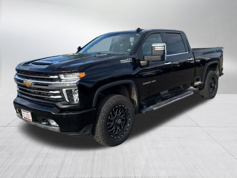 Certified 2022 Chevrolet Silverado 3500 High Country w/ Safety Package II AWD/4WD image 3