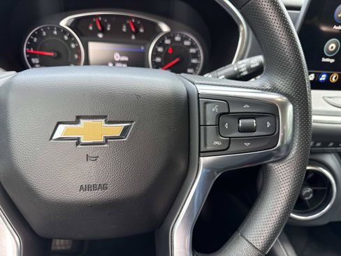 Used 2023 Chevrolet Blazer LT w/ Midnight/Sport Edition FWD image 16