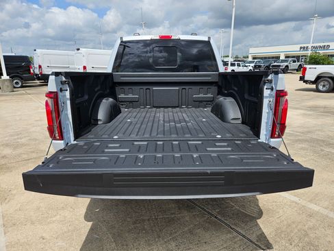 Used 2025 Ford F150 Lariat w/ Equipment Group 502A High image 31