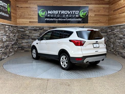 Used 2019 Ford Escape SE image 7
