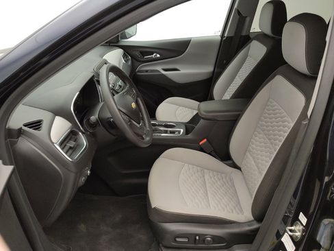 Used 2020 Chevrolet Equinox LT image 17