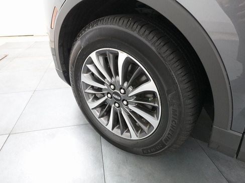 Used 2023 Lincoln Nautilus AWD w/ Premium Package image 30