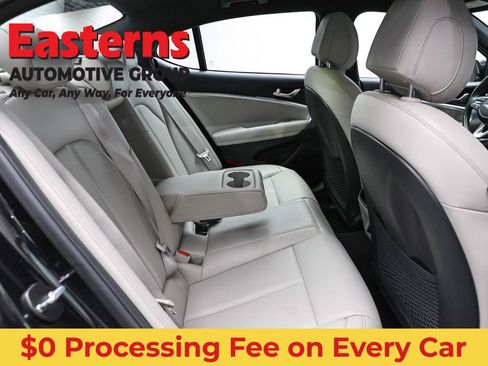 Used 2023 Genesis G70 2.0T AWD/4WD image 24