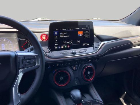 Certified 2024 Chevrolet Blazer RS w/ Driver Confidence II Package FWD image 7