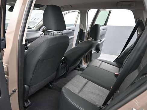 Used 2025 Nissan Rogue SV image 13