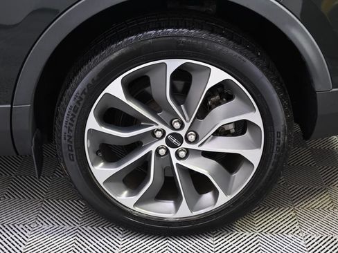 Used 2022 Lincoln Nautilus Reserve AWD/4WD image 20