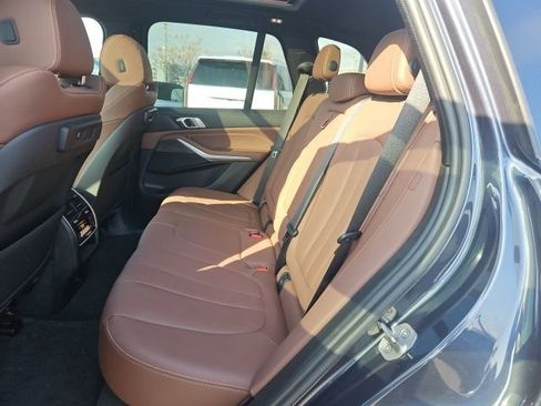 Used 2022 BMW X5 sDrive40i w/ Premium Package image 19