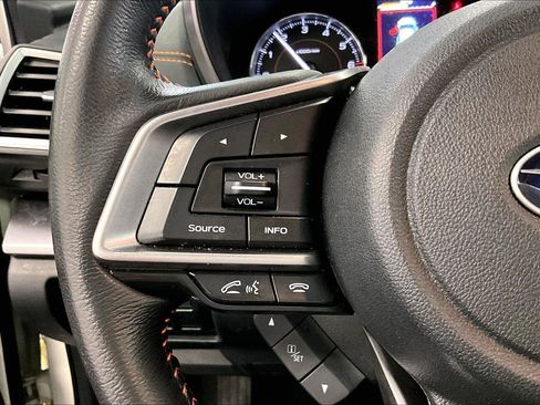 Used 2023 Subaru Crosstrek 2.5i Limited w/ Moonroof Package image 17