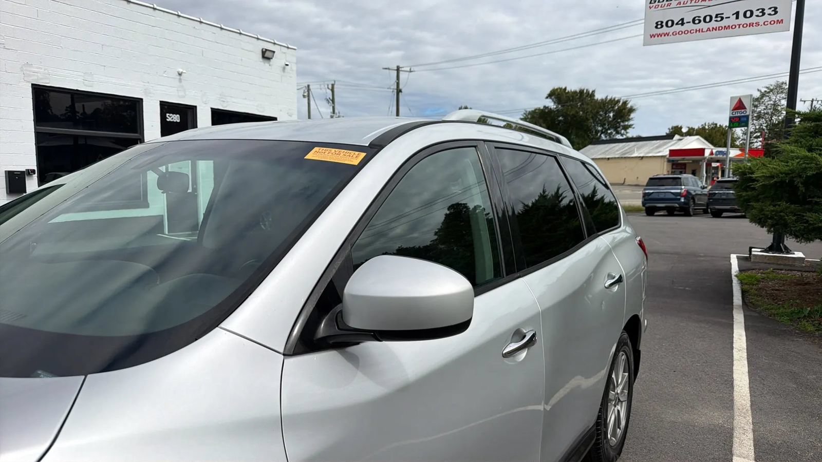Used 2013 Nissan Pathfinder SV AWD/4WD image 11