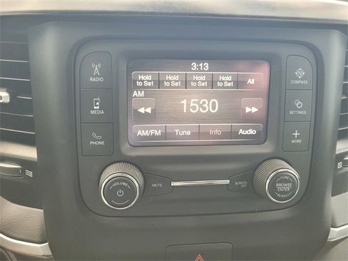 Used 2021 RAM 1500 Big Horn image 23