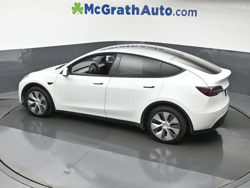 Used 2021 Tesla Model Y Long Range AWD/4WD image 20