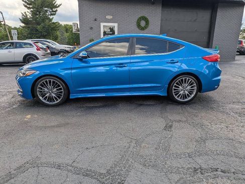 Used 2017 Hyundai Elantra Sport FWD image 2
