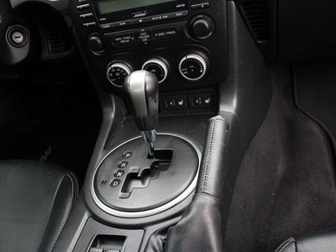 Used 2012 MAZDA MX-5 Miata Grand Touring RWD image 8