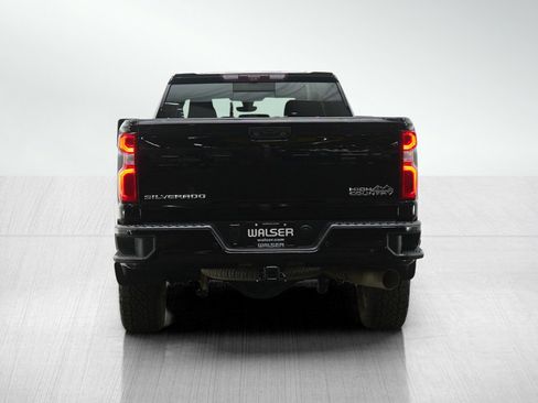 Used 2021 Chevrolet Silverado 3500 High Country w/ Z71 Off-Road Package image 4