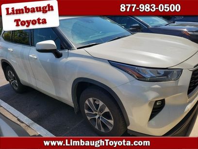 Used 2020 Toyota Highlander XLE