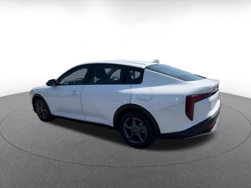 Used 2026 Kia K4 FWD image 10
