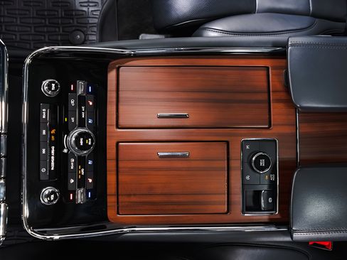 Used 2023 Lincoln Navigator Reserve AWD/4WD image 17